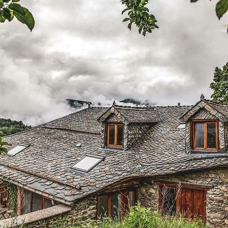 The Dragon Barn - Studio Ascou ภายนอก รูปภาพ